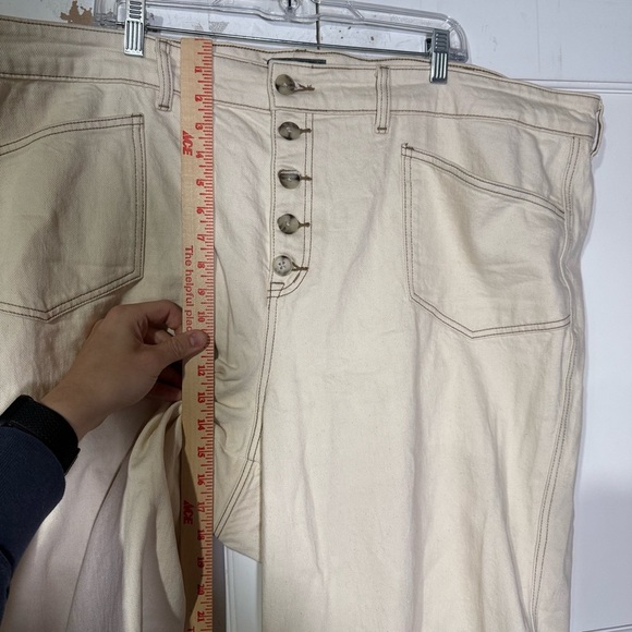 Torrid Crop Wide Leg Classic Denim High-Rise Jeans Cream Size 26 FEEL THE FIT - Picture 7 of 13